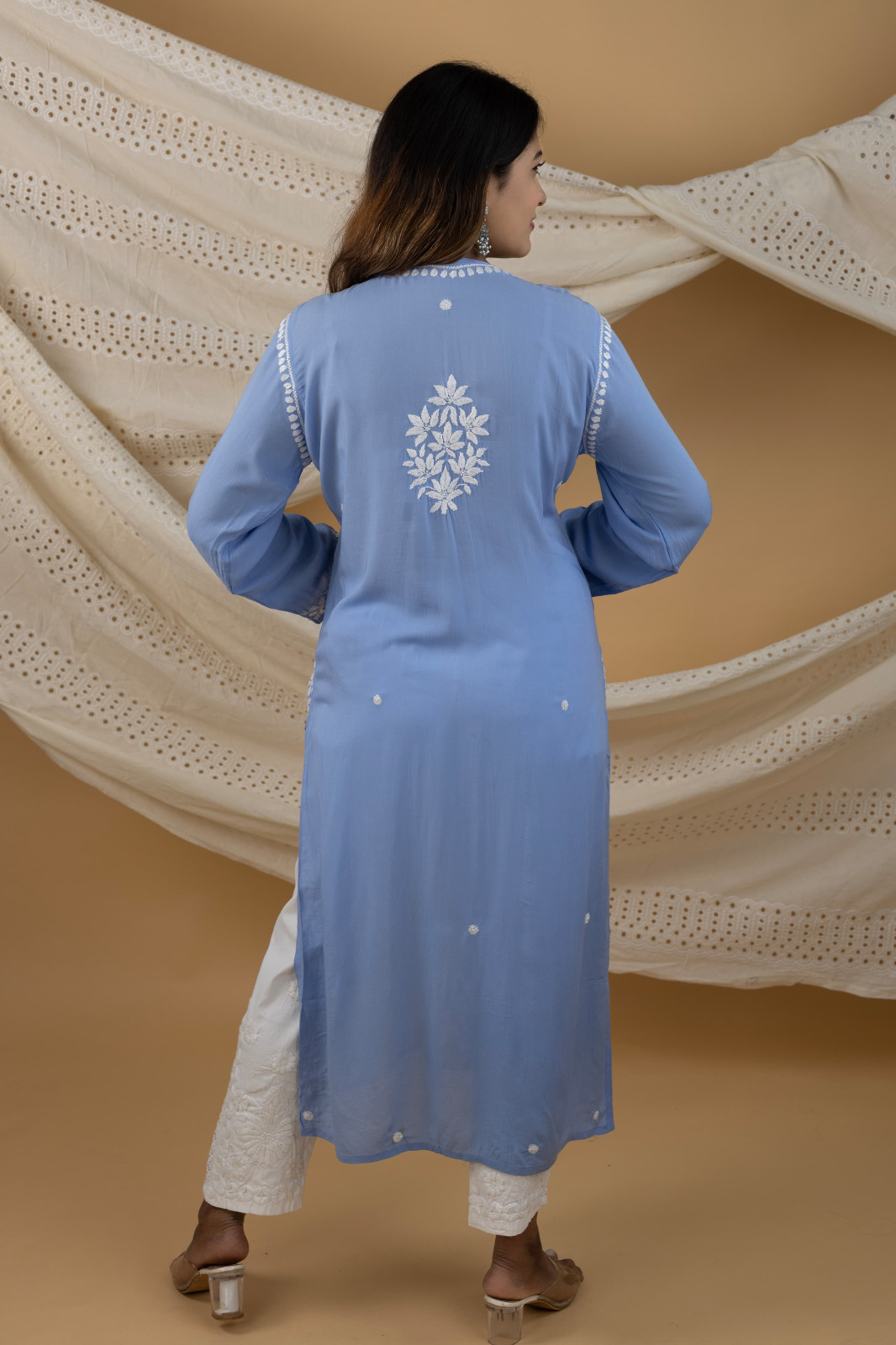 Lucknowi Chikankari Kurtas Shoot